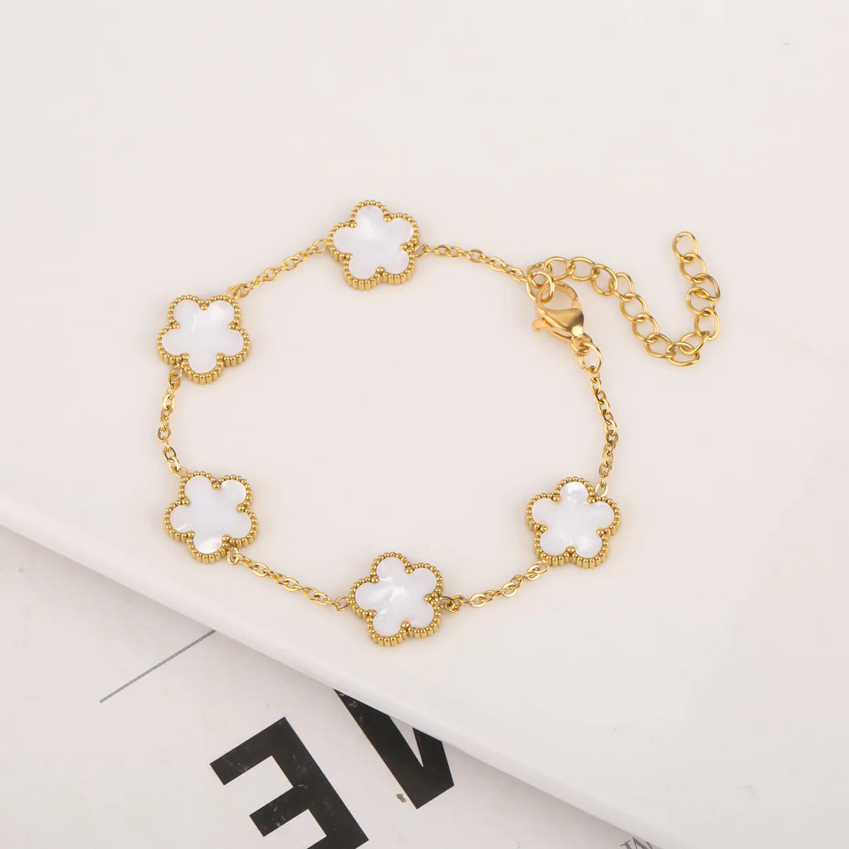 FLOWER BRACELET