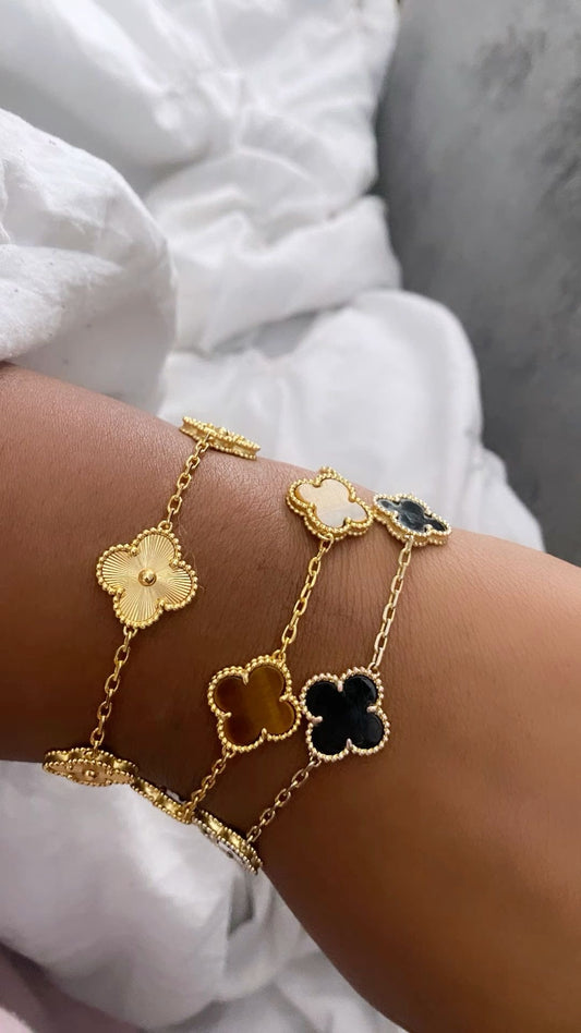 FLOWER BRACELET