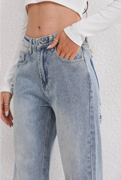 RIPPED STRAIGHT JEANS