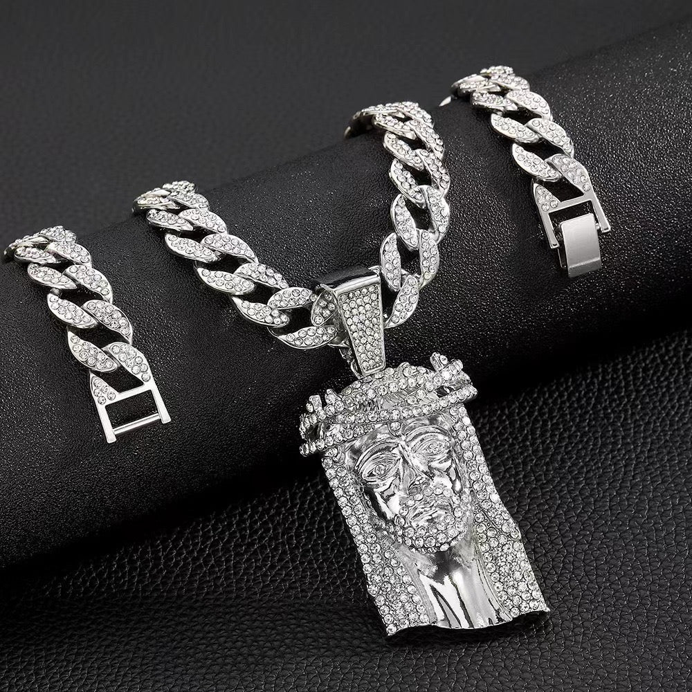 JESUS FACE CHAIN